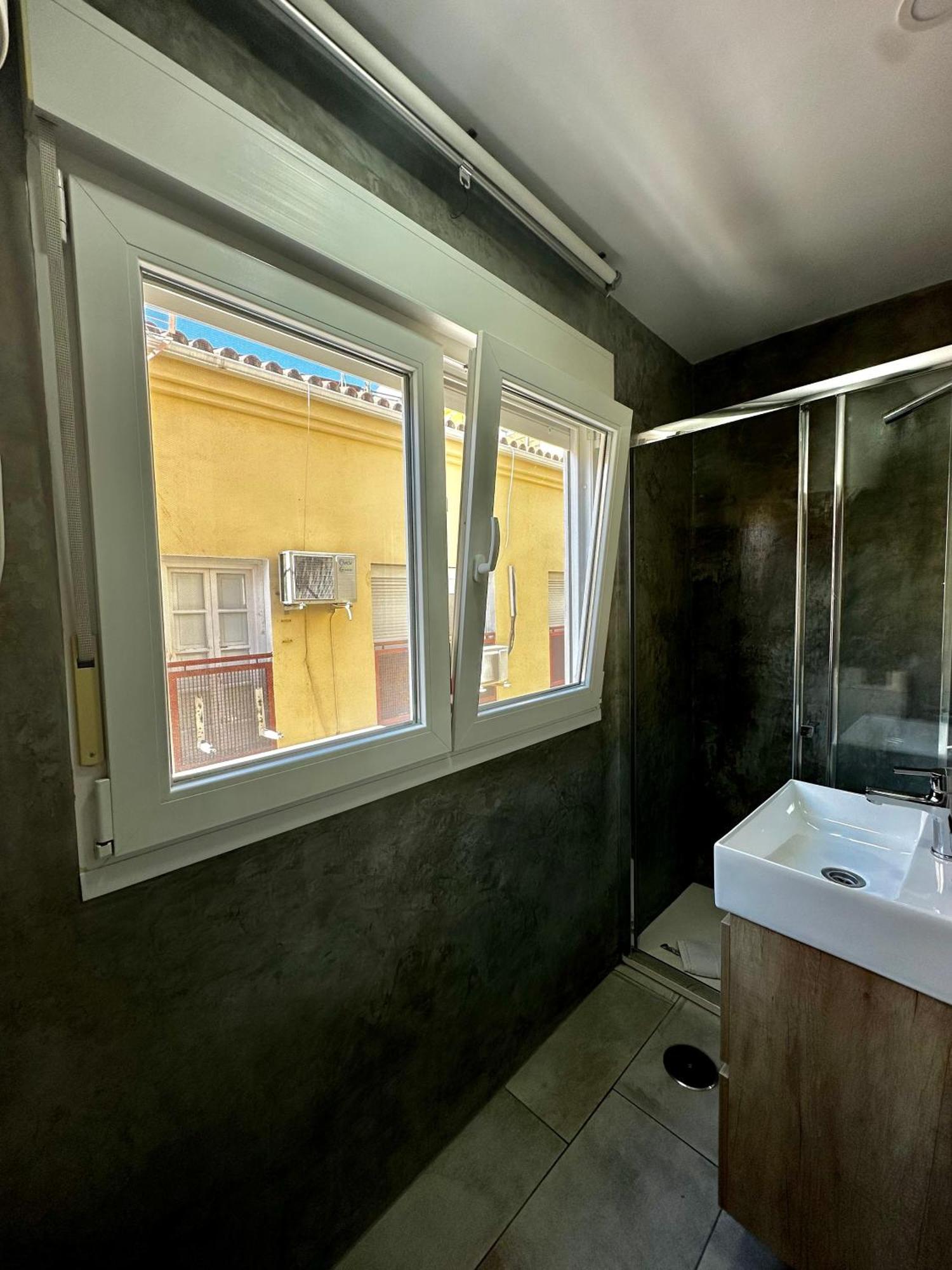 Lovely Studio Apartment マラガ エクステリア 写真